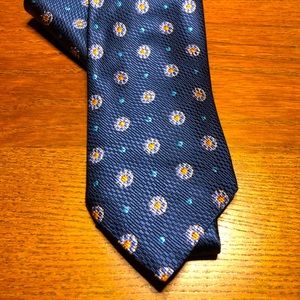 Ermenegildo Zegna necktie. All silk. Blue